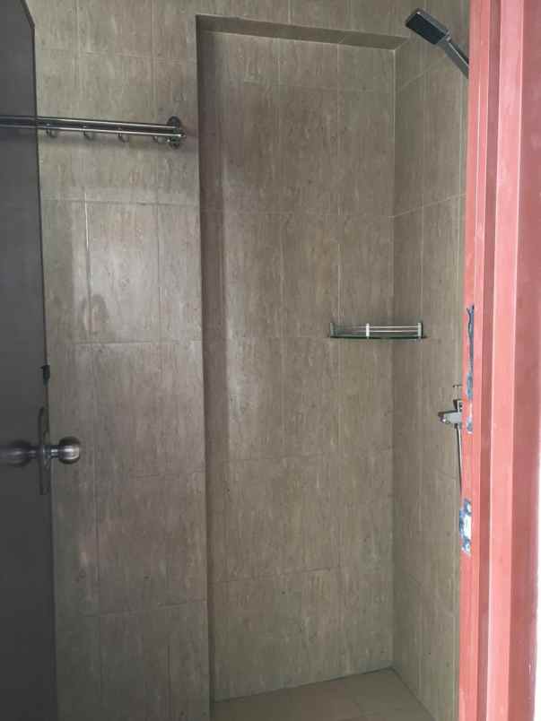 dijual murah apartemen gateway ahmad yani