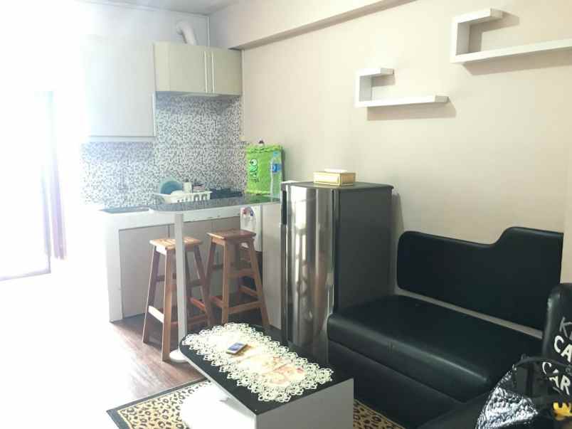 dijual murah apartemen gateway ahmad yani