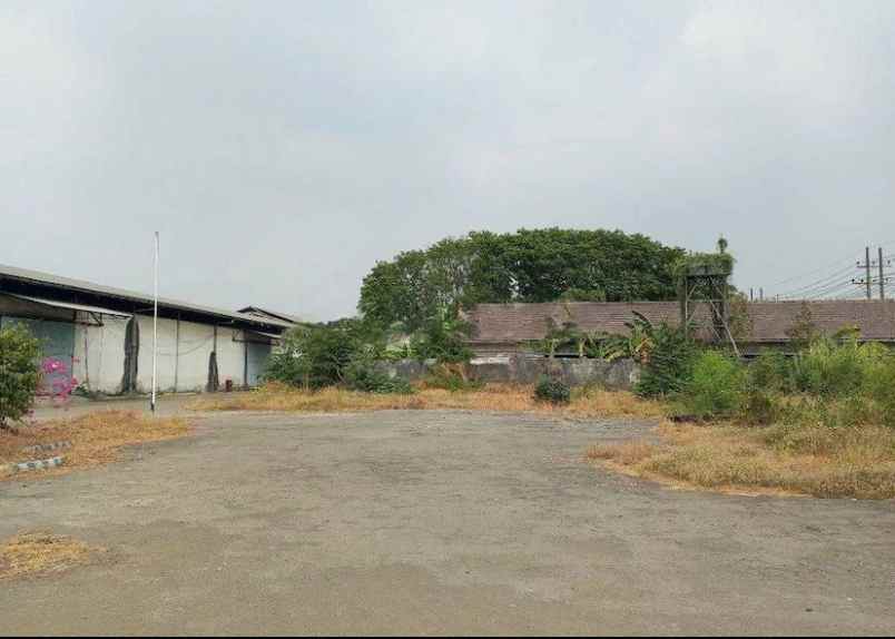 dijual pabrik lama hitung tanah di driyorejo gresik