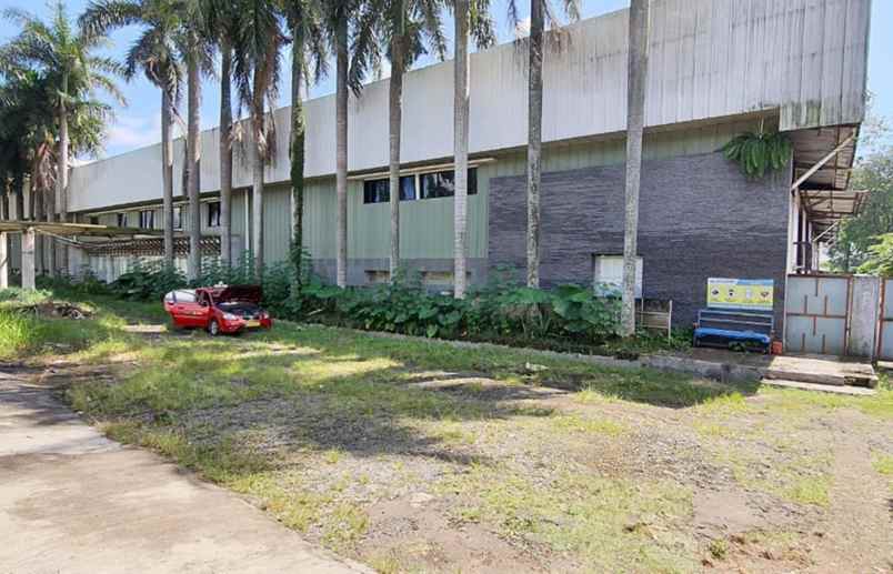 dijual ruko gudang kantor cirarab kec legok kab