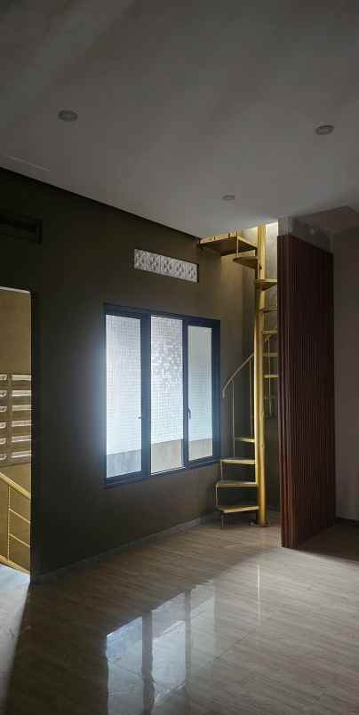 dijual ruko gudang kantor duta kranji