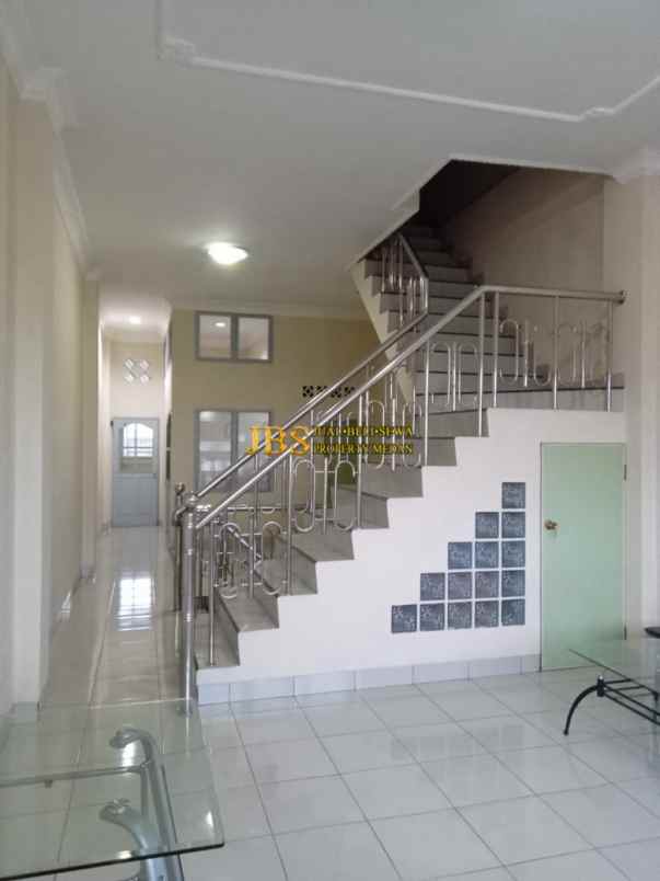 dijual ruko gudang kantor jalan belitung dekat jl