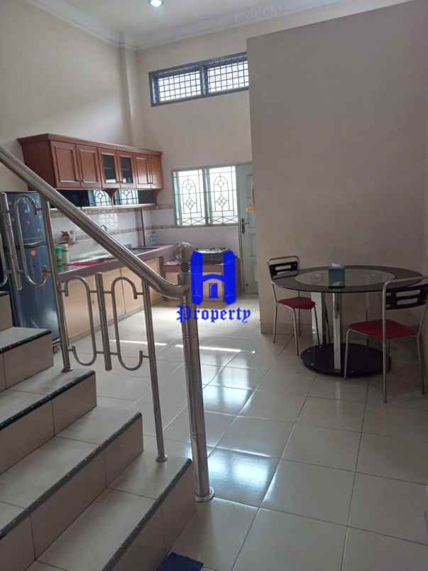 dijual ruko gudang kantor jalan belitung dekat jl