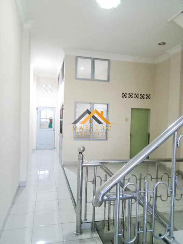 dijual ruko gudang kantor jalan belitung dekat jl