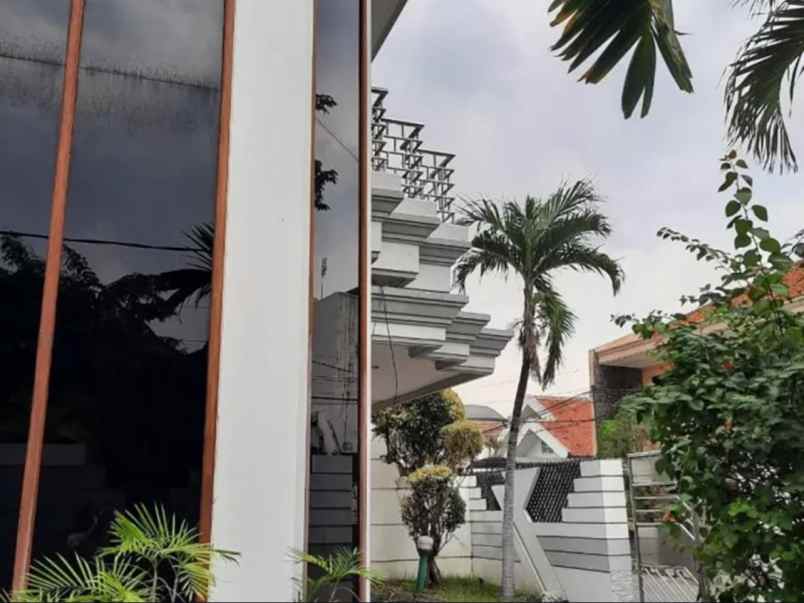 dijual ruko gudang kantor jl dharmahusada indah