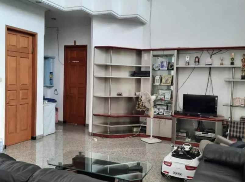 dijual ruko gudang kantor jl dharmahusada indah