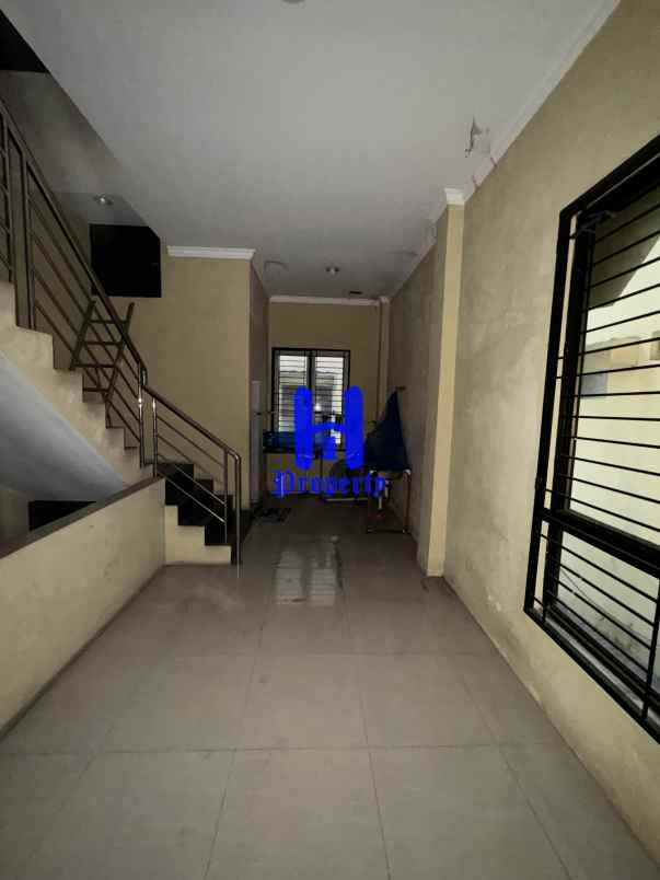 dijual ruko gudang kantor komplek mmtc jalan williem