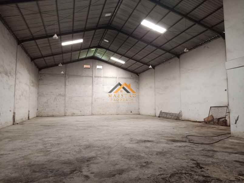 dijual ruko gudang kantor komplek pergudangan haji