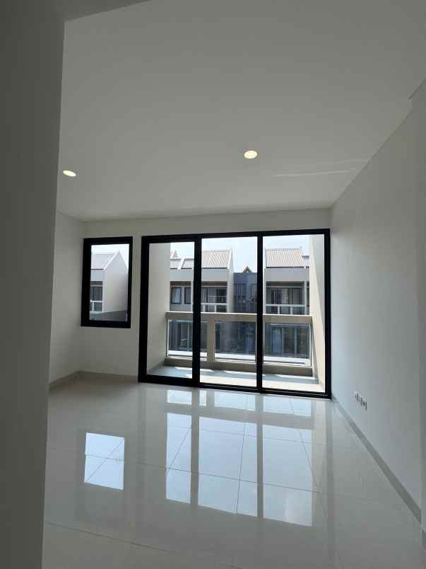 dijual ruko gudang kantor ruko del rey jl lkr