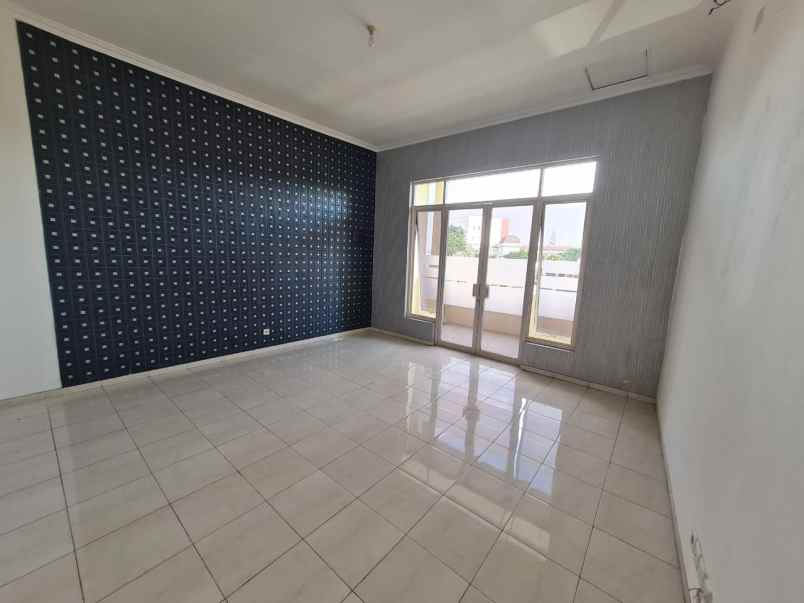 dijual ruko paris junction wisata bukit mas