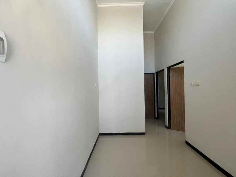 dijual rumah alana wisma indah