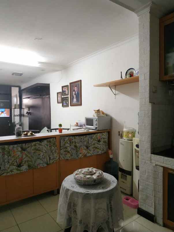 dijual rumah antapani