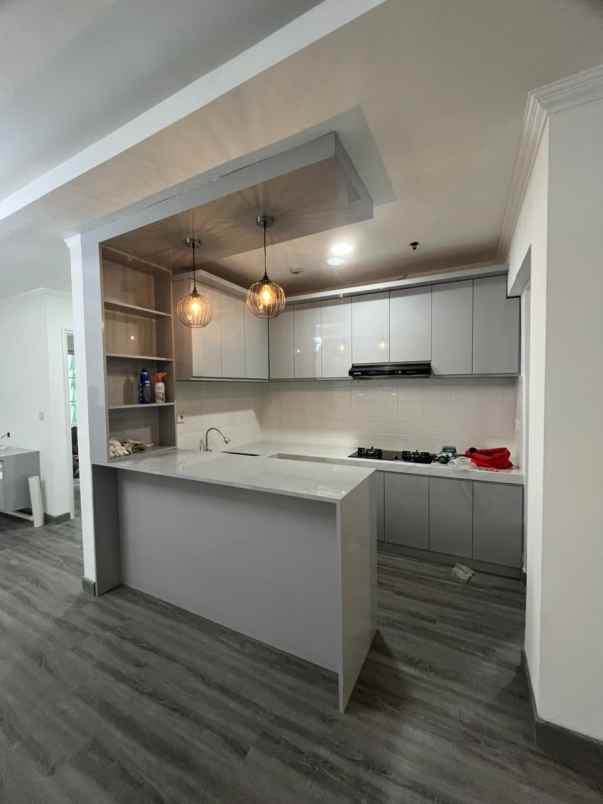 dijual rumah apt gading resort