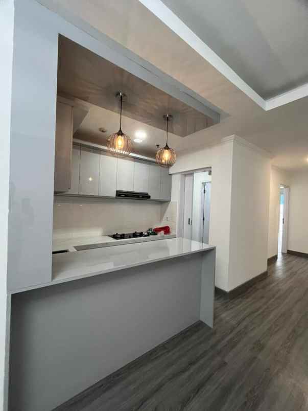 dijual rumah apt gading resort