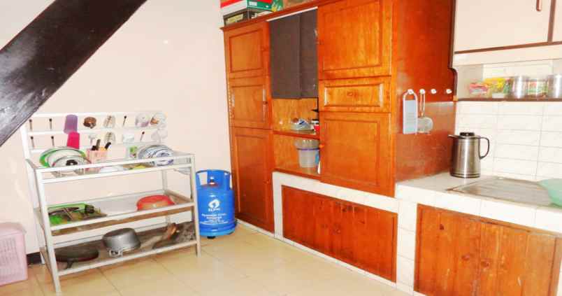 dijual rumah atletik