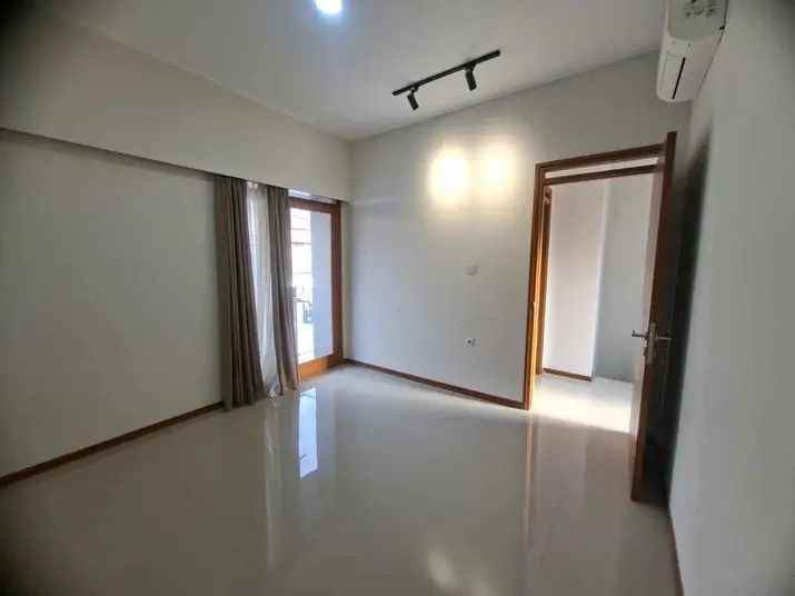 dijual rumah awiligar