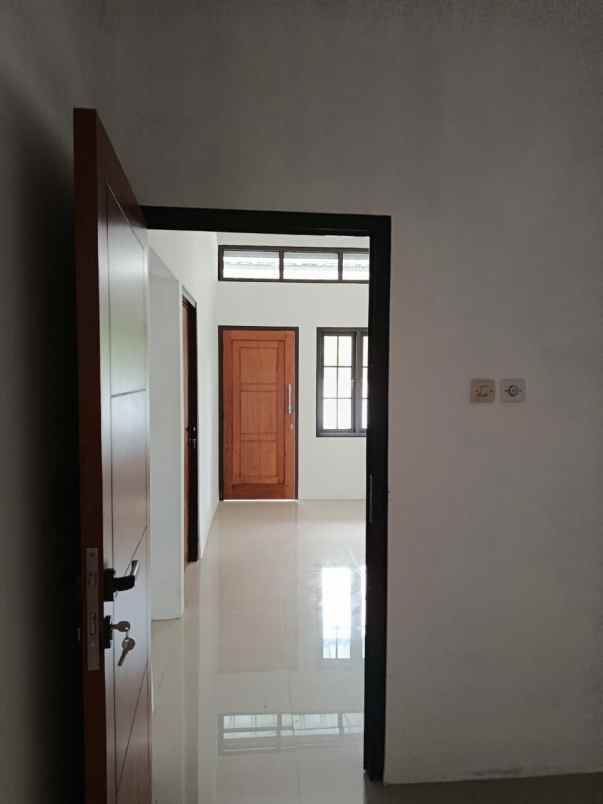 dijual rumah bakti jaya