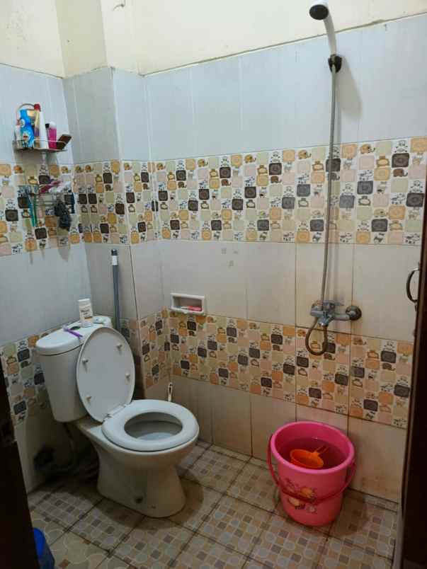 dijual rumah banguny