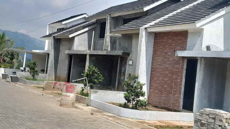 dijual rumah banjaran kabupaten bandung