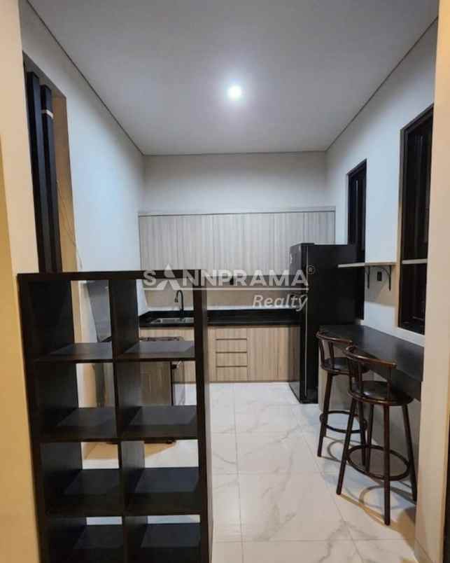 dijual rumah baru 2 lantai di beji depok