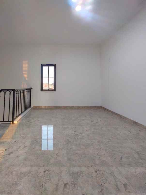 dijual rumah baru dalam cluster siap huni