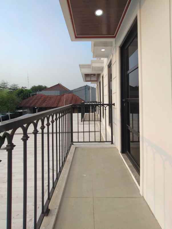 dijual rumah baru dalam cluster siap huni