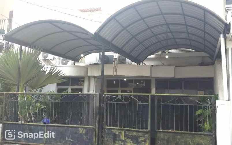 dijual rumah baruk