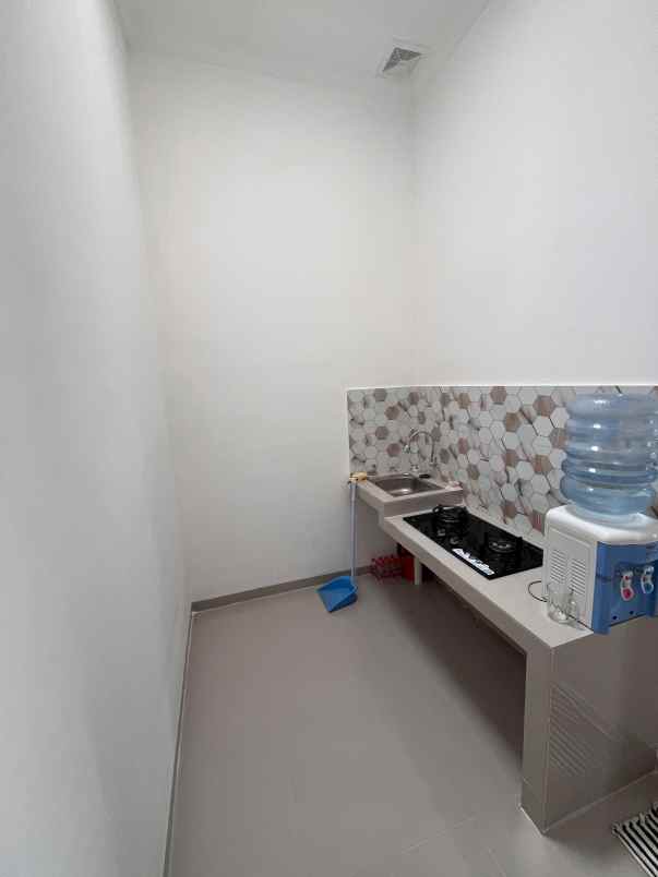 dijual rumah bedahan kec sawangan depok