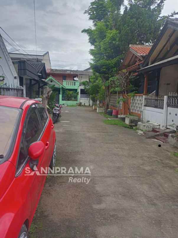 dijual rumah beji