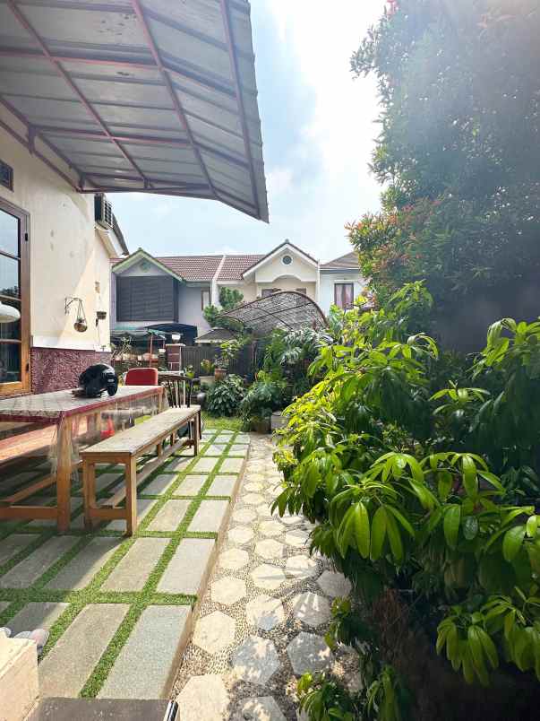 dijual rumah bintara