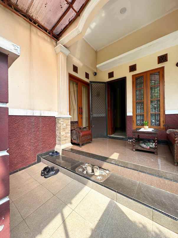 dijual rumah bintara