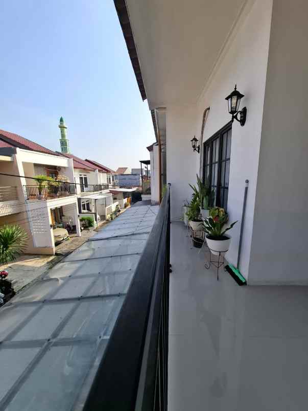 dijual rumah bintara jaya bekasi