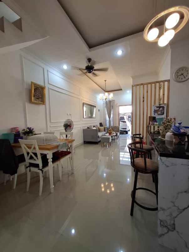 dijual rumah bintara jaya bekasi