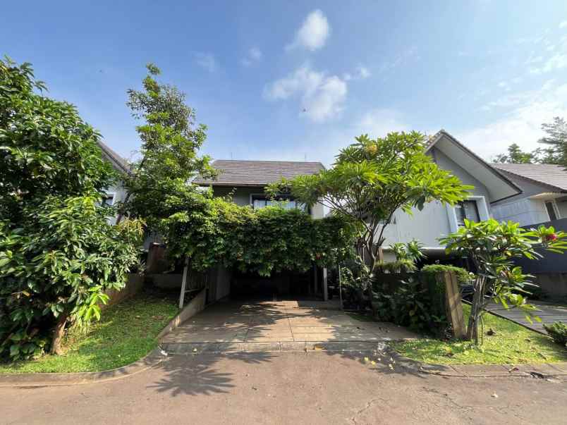 dijual rumah bintaro