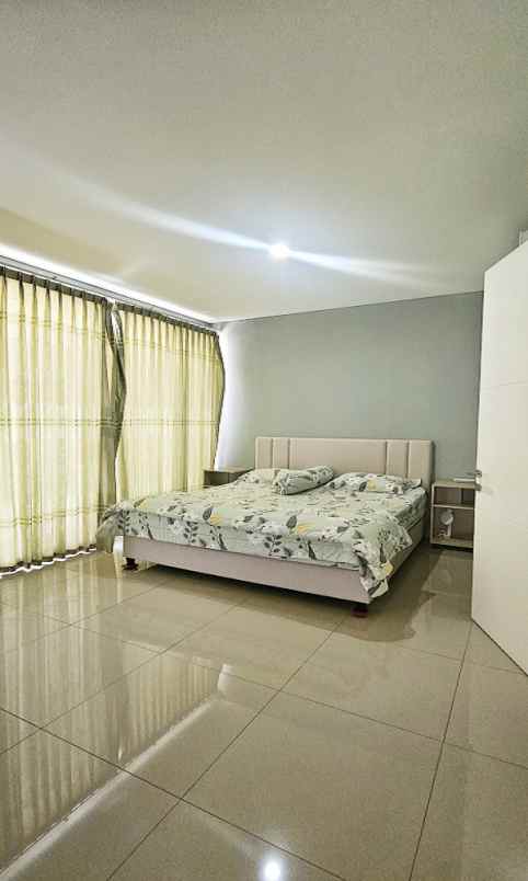 dijual rumah bsb city ivy park semarang
