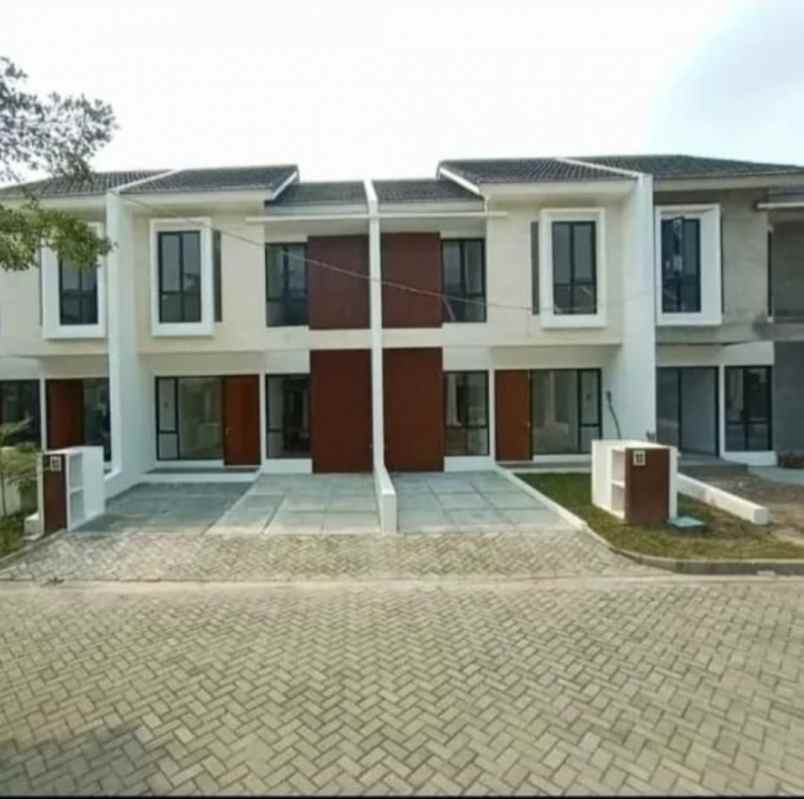 dijual rumah buana gardenia cipondoh