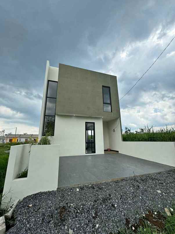 dijual rumah bunton wagir malang