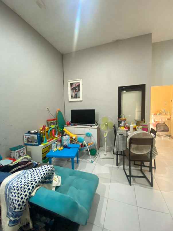 dijual rumah candramas sedati