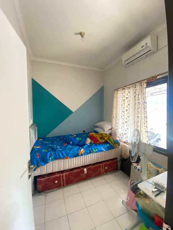 dijual rumah candramas sedati