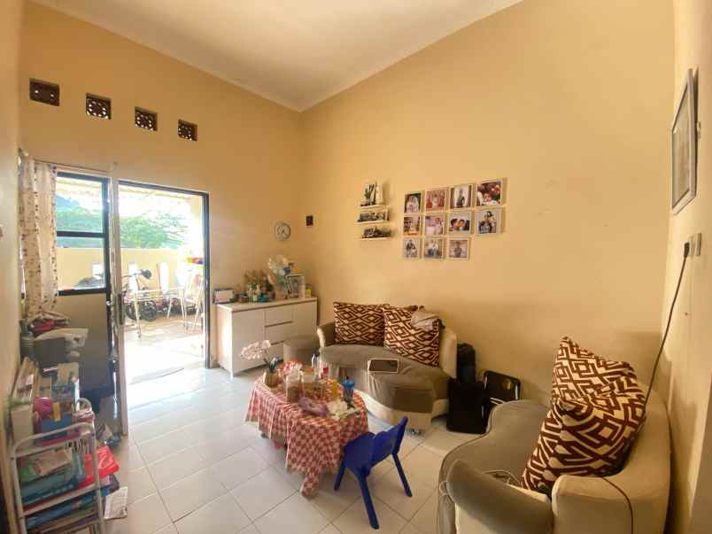 dijual rumah candramas sedati