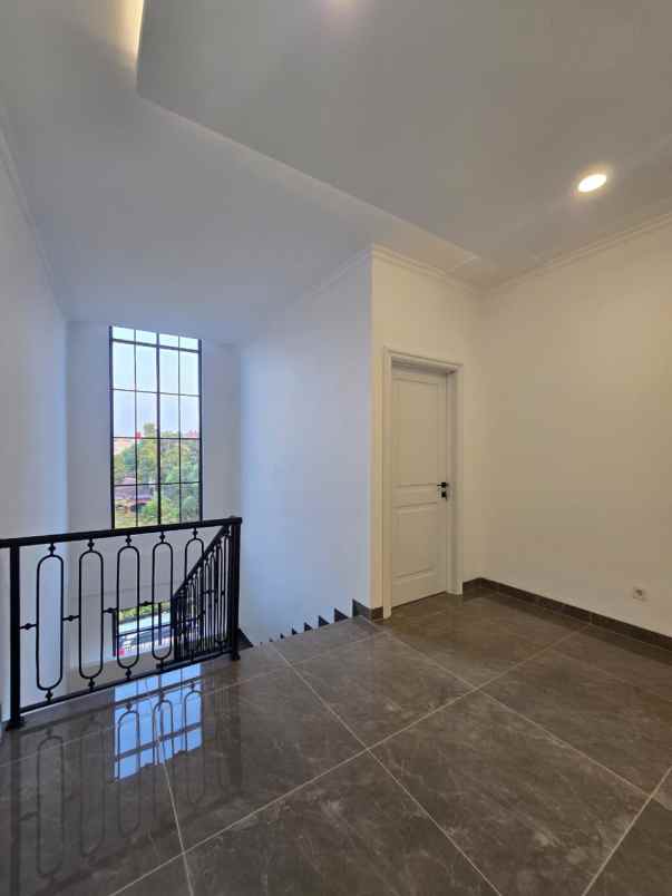 dijual rumah cempaka putih tengah