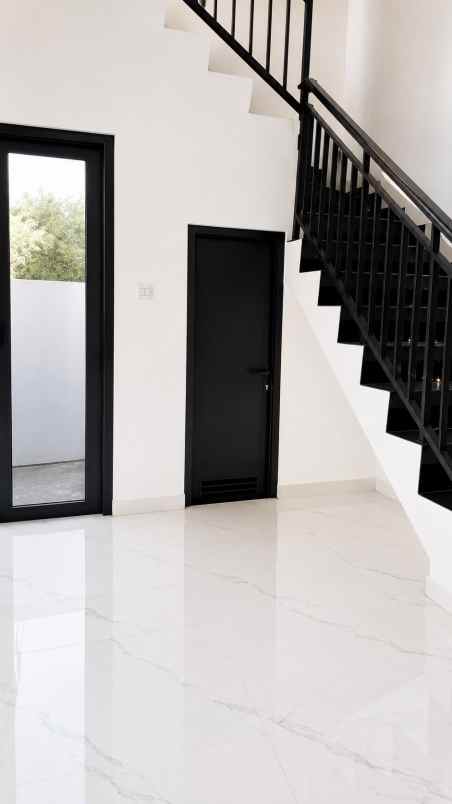 dijual rumah cibinong