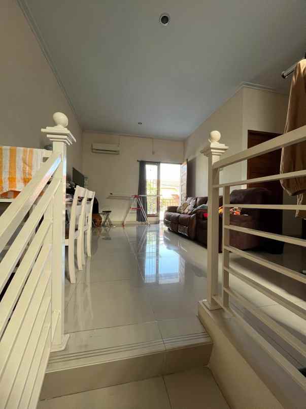 dijual rumah ciganjur