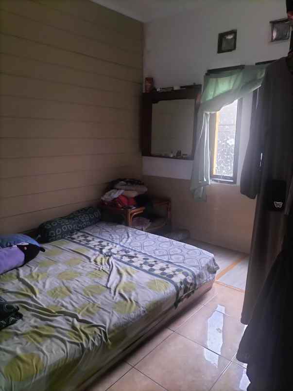 dijual rumah cihanjuang