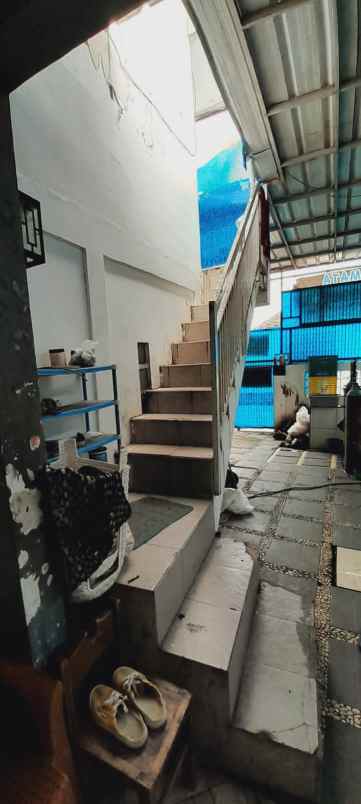 dijual rumah cipageran