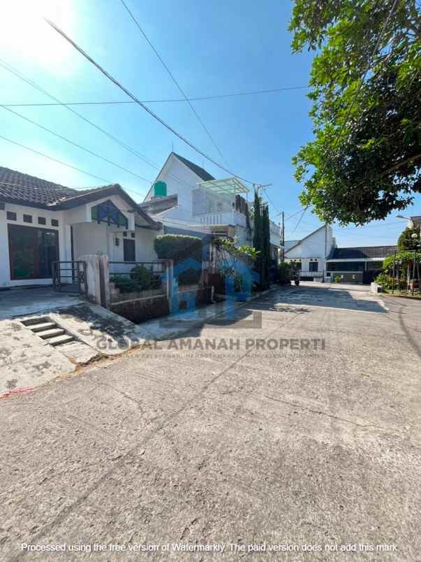 dijual rumah cipageran