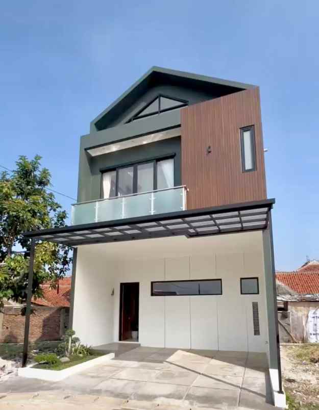 dijual rumah cisaranten