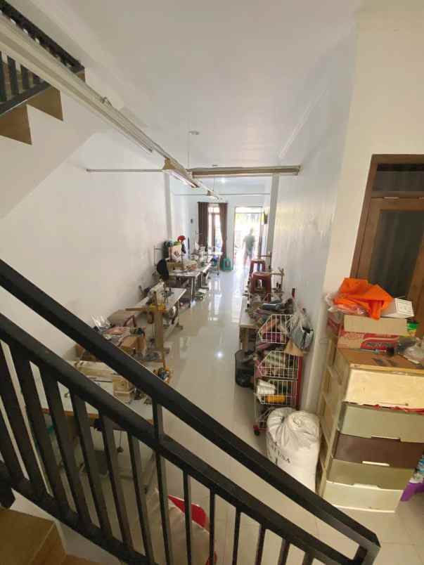 dijual rumah cisaranten kulon