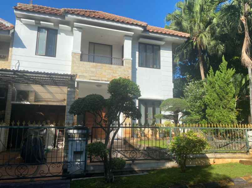 dijual rumah citragran cibubur