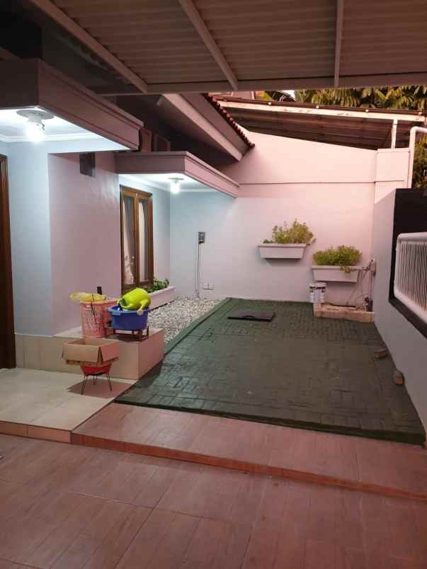 dijual rumah citraland international